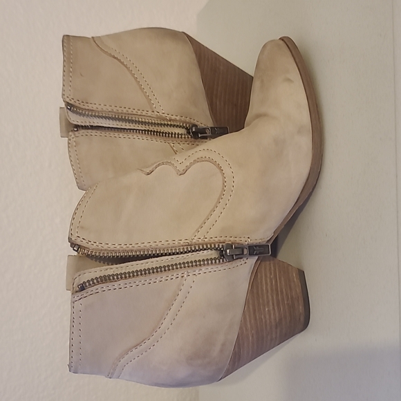 Frye bootie - Picture 3 of 3